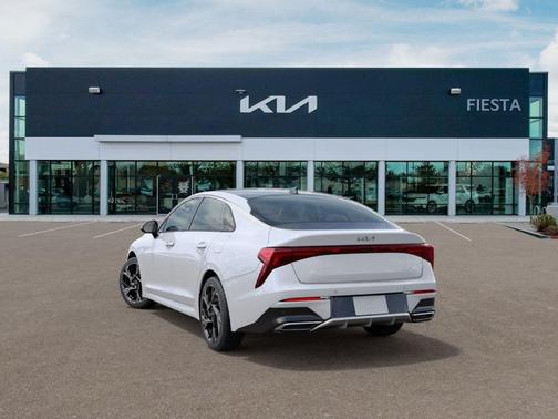 2025 Kia K5 GT-Line
