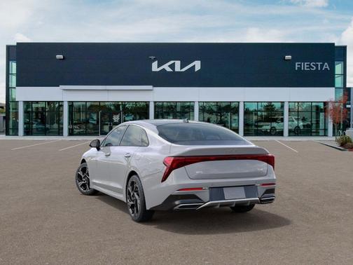 2025 Kia K5 GT-Line