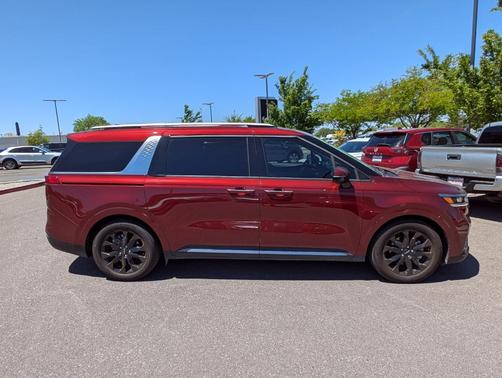 2024 Kia Carnival SX Prestige