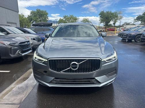 2018 Volvo XC60 T5 Momentum