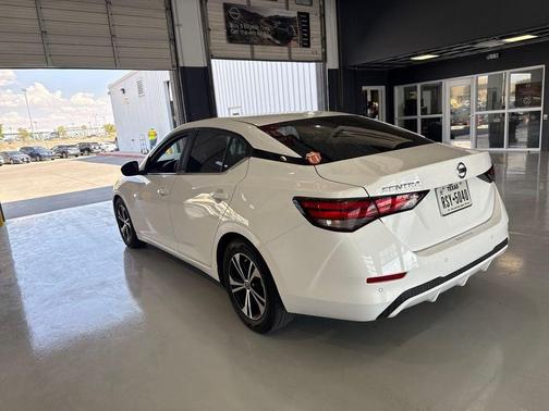 2022 Nissan Sentra SV