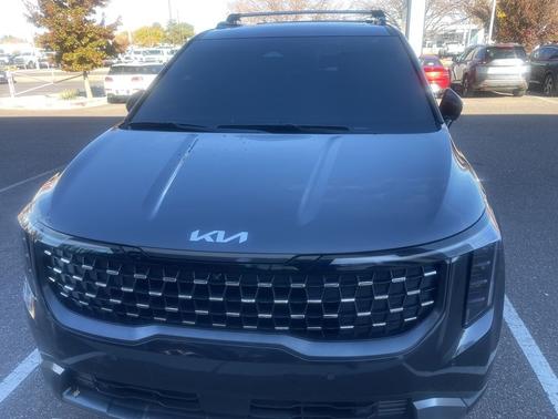 2025 Kia Carnival SX