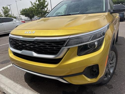 Yellow 2022 Kia Seltos S