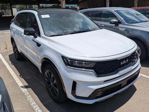 2022 Kia Sorento SX
