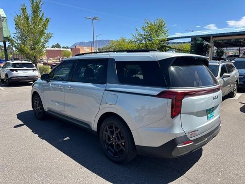 2025 Kia Carnival Hybrid SX