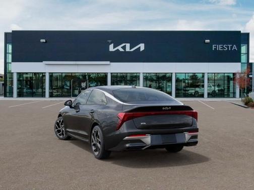2025 Kia K5 EX