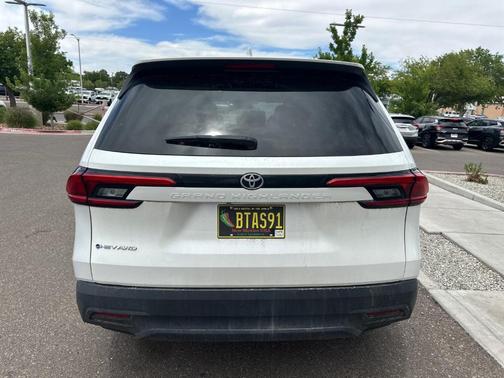 2024 Toyota Grand Highlander Hybrid XLE