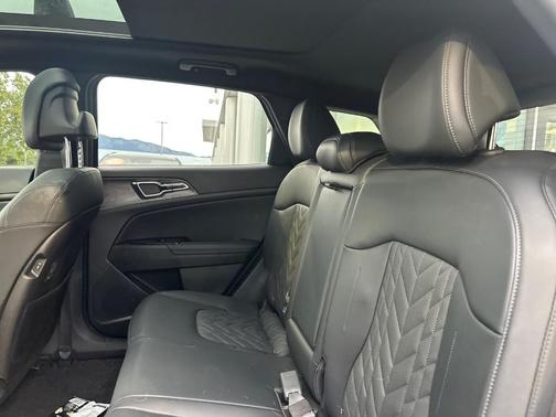 2023 Kia Sportage Plug-In Hybrid X-Line Prestige