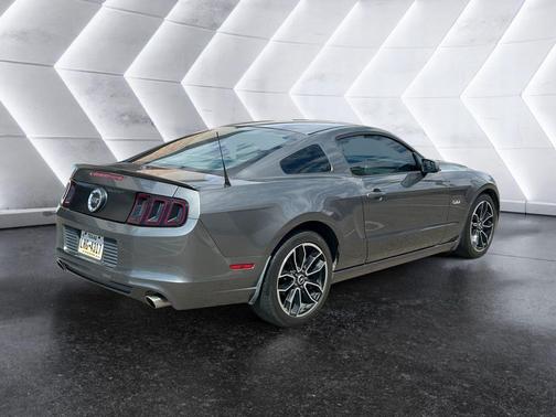 2013 Ford Mustang GT Premium