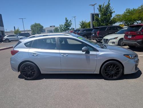 2018 Subaru Impreza 2.0i Premium