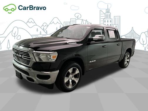 Diamond Black Crystal Pearlcoat 2024 RAM 1500 Laramie Crew Cab 4x2 5'7 Box