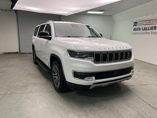 Baltic Gray Metallic Clearcoat 2024 Jeep Wagoneer L Series II