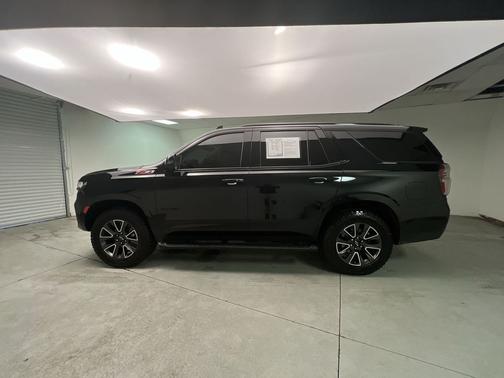 Black 2022 Chevrolet Tahoe Z71