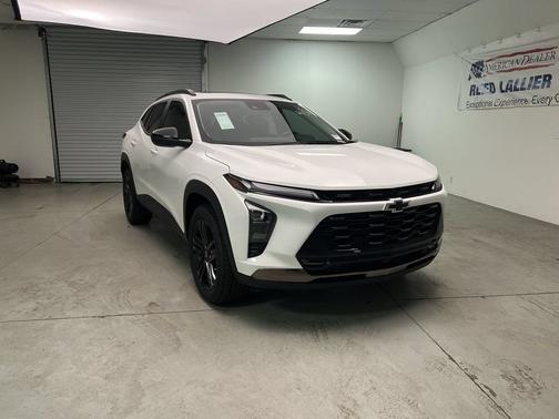 Summit White 2026 Chevrolet Trax ACTIV