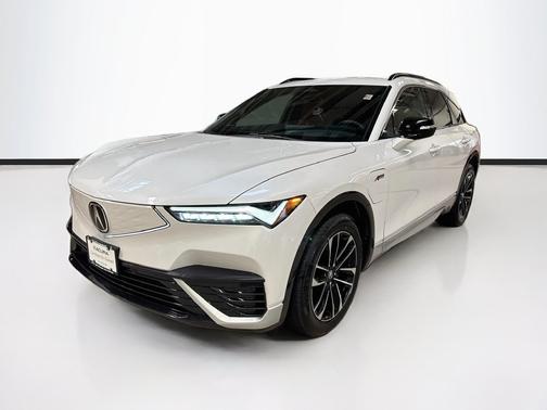 Snowfall Pearl 2024 Acura ZDX