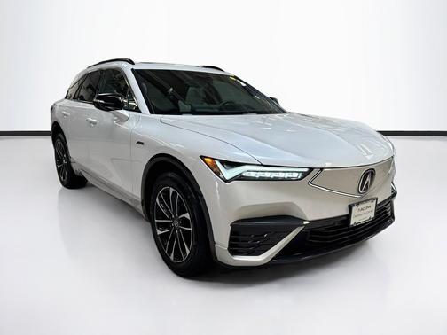 Snowfall Pearl 2024 Acura ZDX