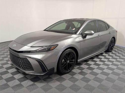 Heavy Metal 2025 Toyota Camry SE