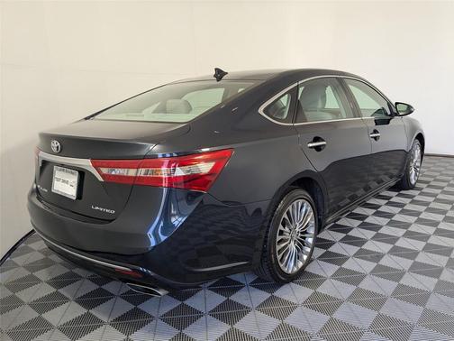 2017 Toyota Avalon Limited
