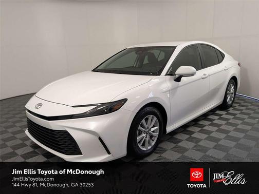 Ice Cap 2026 Toyota Camry LE