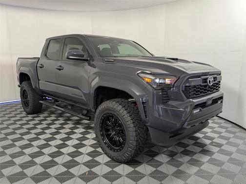 2025 Toyota Tacoma Hybrid TRD Sport
