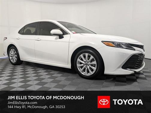2018 Toyota Camry LE