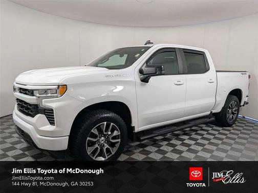 Summit White 2022 Chevrolet Silverado 1500 RST