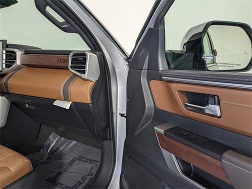 2025 Toyota Sequoia Base