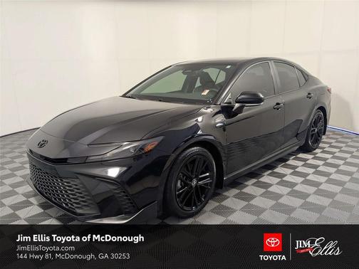 Midnight Black Metallic 2025 Toyota Camry SE