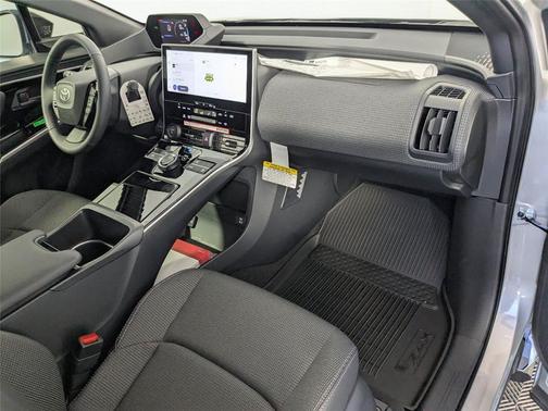 2025 Toyota bZ4X XLE