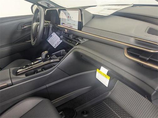 2025 Toyota Crown Signia Limited