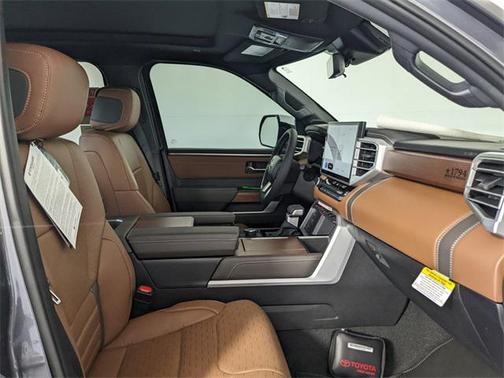 2025 Toyota Tundra Hybrid 1794 Edition
