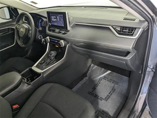 2023 Toyota RAV4 Hybrid LE