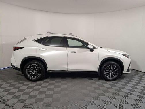 2025 Lexus NX 350 Premium