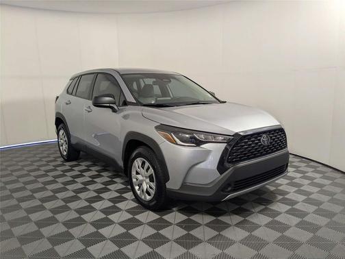 Sonic Silver 2023 Toyota Corolla Cross L