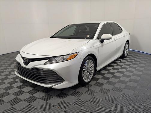 2019 Toyota Camry XLE