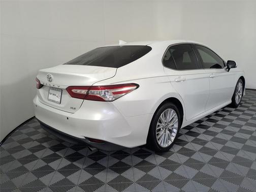 2019 Toyota Camry XLE
