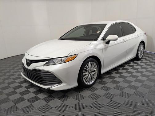 2019 Toyota Camry XLE