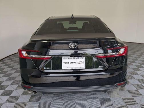 Midnight Black Metallic 2026 Toyota Camry SE