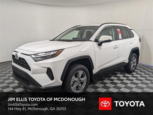 2025 Toyota RAV4 XLE