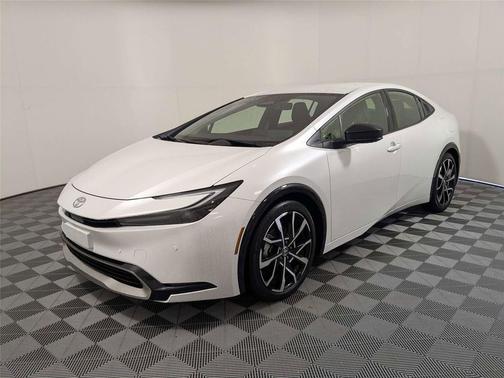 Wind Chill Pearl 2025 Toyota Prius Plug-In Hybrid XSE