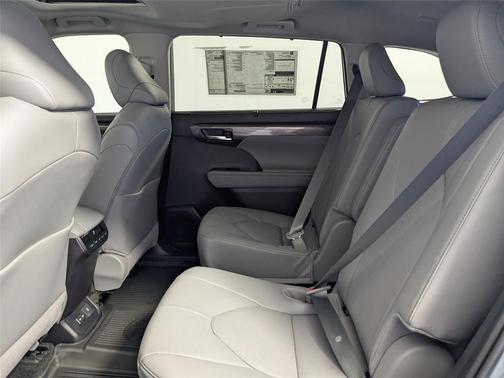 2026 Toyota Highlander Limited