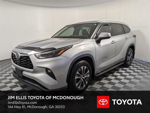 2022 Toyota Highlander XLE