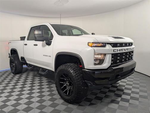 2023 Chevrolet Silverado 2500 Custom
