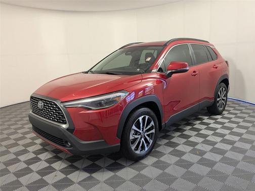 2023 Toyota Corolla Cross XLE