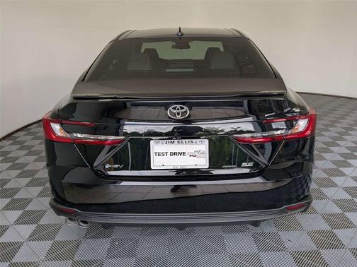 Midnight Black Metallic 2026 Toyota Camry SE
