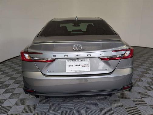 Heavy Metal 2025 Toyota Camry SE
