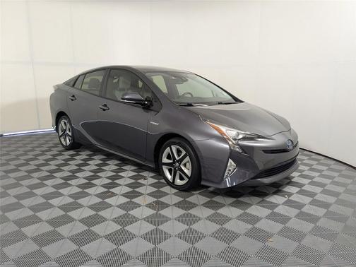 2017 Toyota Prius Four Touring