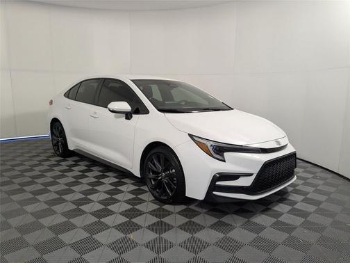 Ice Cap 2023 Toyota Corolla SE