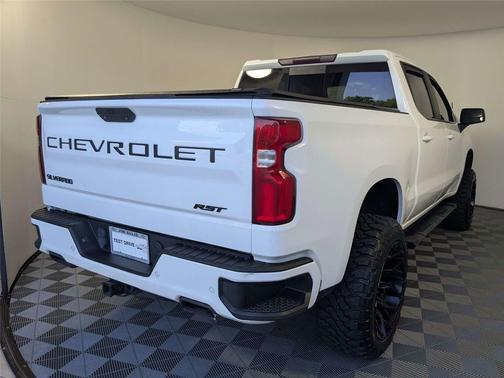 Summit White 2020 Chevrolet Silverado 1500 RST