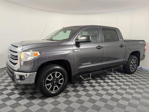 2017 Toyota Tundra SR5